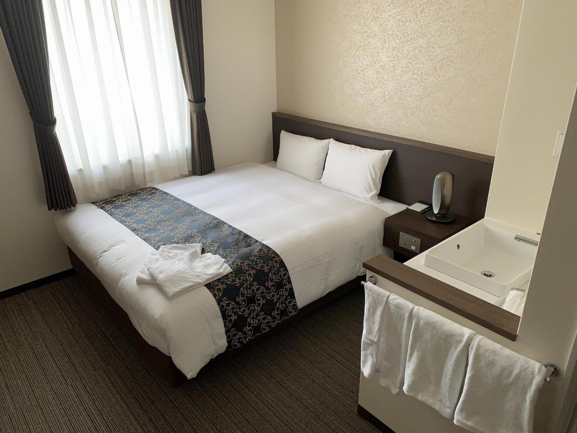 Bande Hotel Osaka Exterior photo