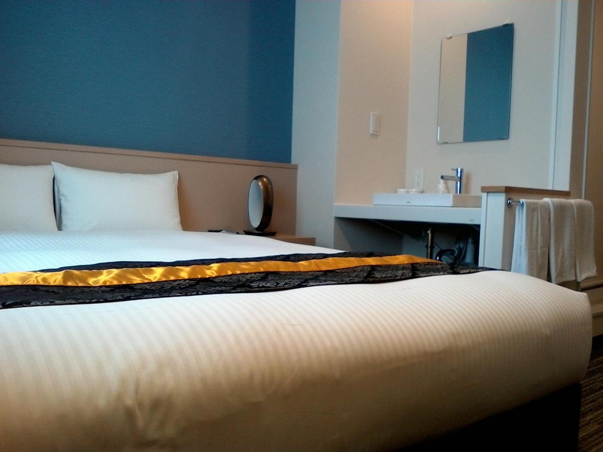 Bande Hotel Osaka Exterior photo